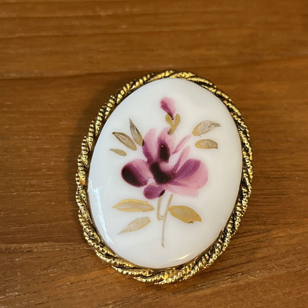 Vintage Hand Painted Flower Porcelain Gold Braid Rope Edge Oval Brooch Pin /Pend